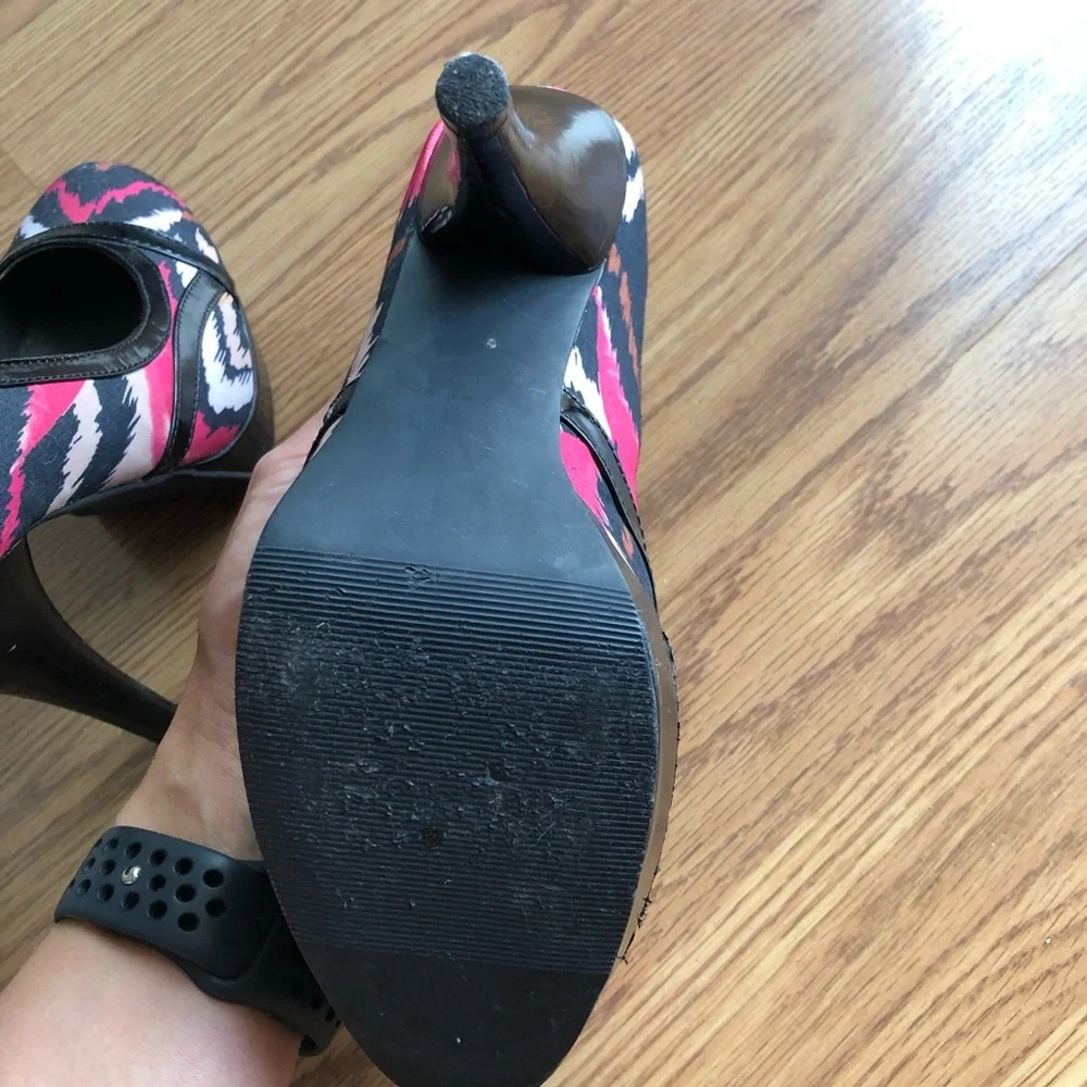 🟢3/$15 MADDEN GIRL heels 8.5 round toe multi color